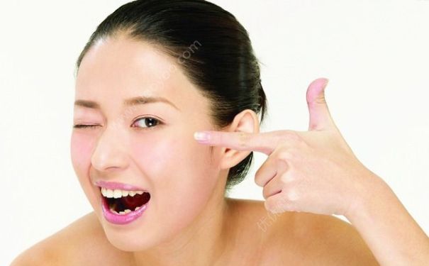 卸妝水能去角質(zhì)嗎？用卸妝水可以去角質(zhì)嗎？(2)