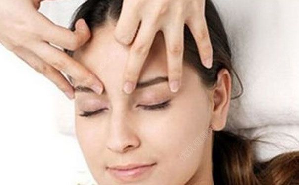 抬頭紋如何去除？去除抬頭紋的方法(5)