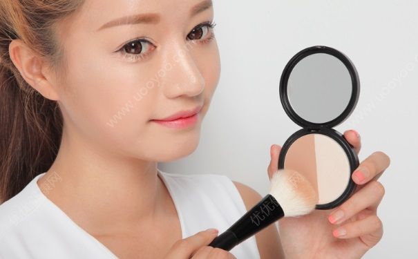 眼影能當(dāng)修容粉用嗎？眼影當(dāng)修容粉用可以嗎？(3)