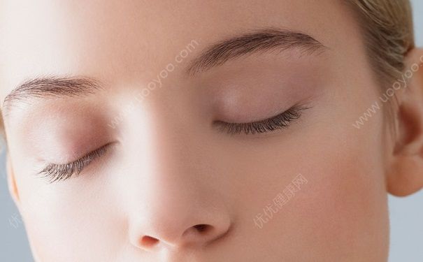睡覺(jué)貼雙眼皮貼好嗎？睡覺(jué)貼雙眼皮貼好不好？(2)