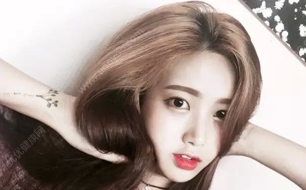 怎樣染發(fā)不傷身體？染頭發(fā)要注意些什么？(2)
