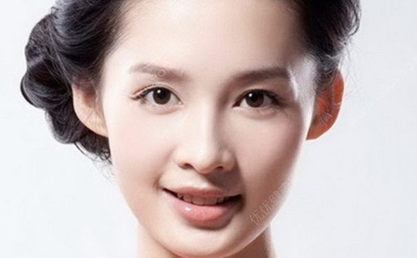 如何去除眼袋？去除眼袋用什么方法？(1)
