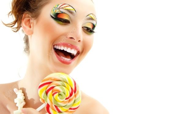 冷光美白和洗牙的區(qū)別有哪些？冷光美白牙齒好嗎？(3)