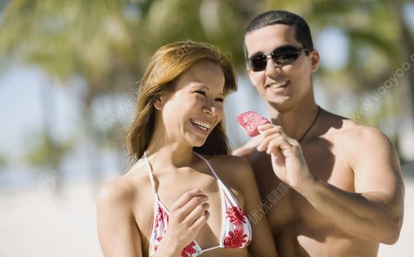 冷光美白和洗牙的區(qū)別有哪些？冷光美白牙齒好嗎？(4)