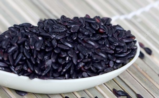 如何用黑米染發(fā)？怎么制作黑米染發(fā)劑？(1)