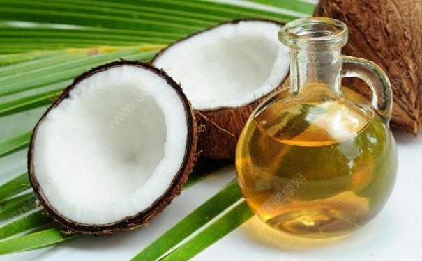 椰子油怎么護(hù)膚？椰子油護(hù)膚方法(1)