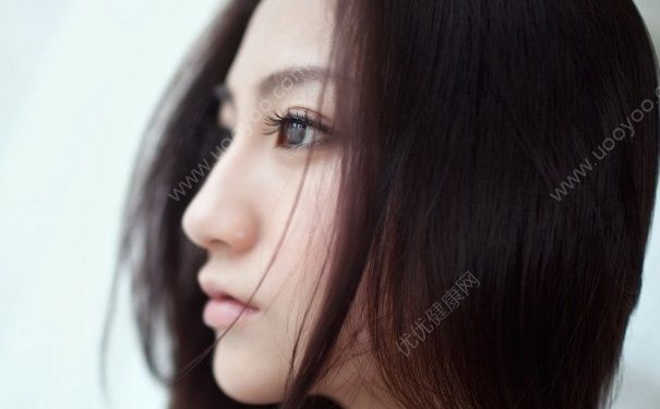 經(jīng)期能做雙眼皮嗎？來月經(jīng)能做雙眼皮嗎？(1)