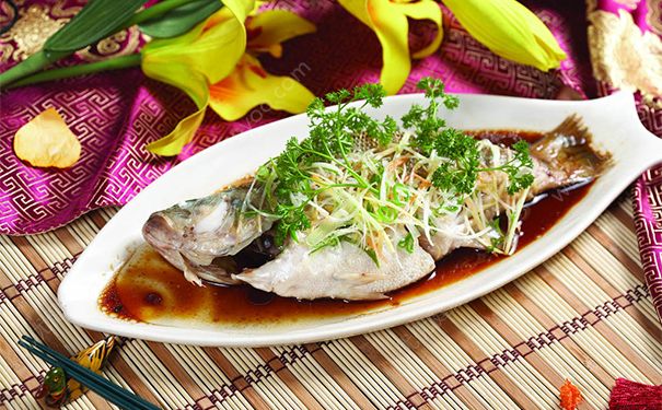 隆鼻后能吃魚(yú)嗎？隆鼻后可以吃魚(yú)嗎？(1)