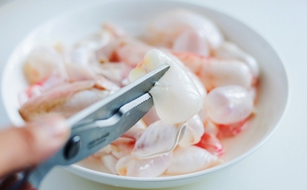 哪些食物可以提高精子的質(zhì)量？可以預防不育的食物有哪些？(1)