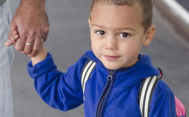 如何讓小孩了解性侵危害？怎樣讓小孩了解性傷害行為？(1)