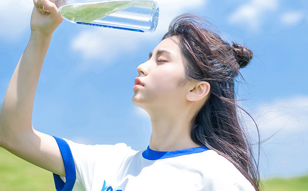 青春期女生有什么生理困擾？女生有哪些生理問題？(1)