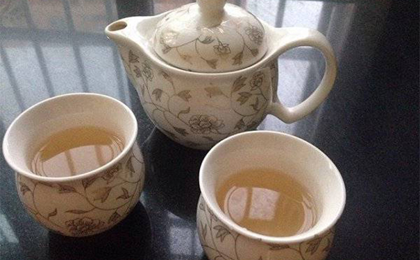靈芝降壓茶怎樣做呢？降血壓喝什么茶會(huì)比較好？(1)