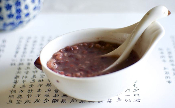 內(nèi)分泌失調(diào)吃什么好呢？哪些食物有助于內(nèi)分泌調(diào)理？(1)