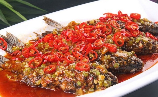 冬季吃鯽魚好不好？冬鯽夏鯉說(shuō)法對(duì)嗎？(1)