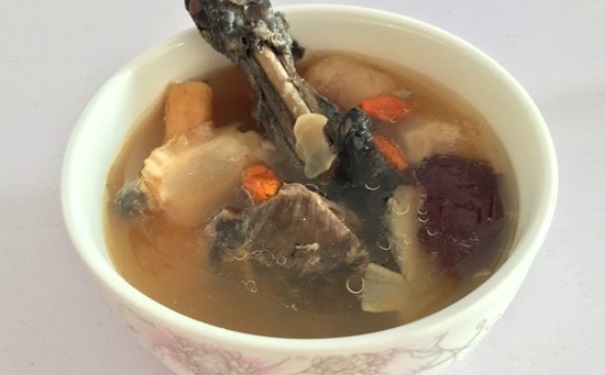女性要多喝什么湯？女性喝湯有什么好處？(1)