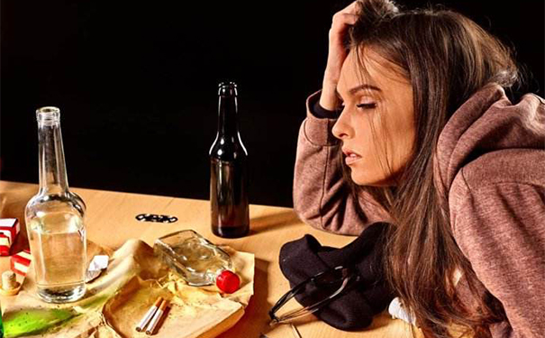 有哪些壞習(xí)慣會(huì)傷害腎臟？日常生活中有哪些傷腎的習(xí)慣？(1)