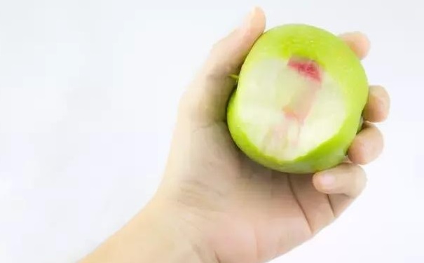 怎么改善牙齦出血？改善牙齦出血的方法(1)