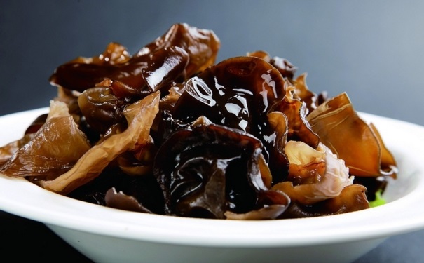 腎結(jié)石吃什么食物好？護(hù)腎養(yǎng)腎的食物有哪些？(1)