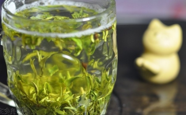 上火泡什么茶可以去火？喝綠茶可以治療上火嗎？(1)