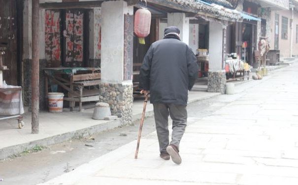 一滴血可測癌癥，癌癥的初期有什么癥狀表現(xiàn)？(2)