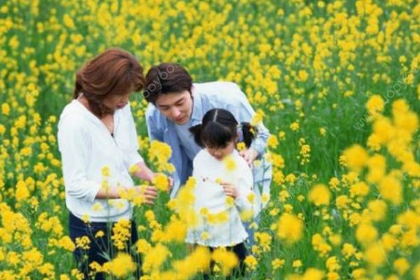 春暖花開(kāi)惱人的過(guò)敏性鼻炎怎么治療？過(guò)敏性鼻炎如何預(yù)防？(1)