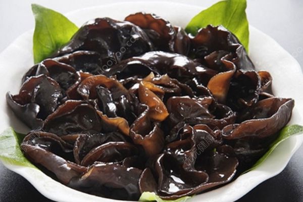 安利九種食物幫你春季潤(rùn)肺！春季潤(rùn)肺吃什么好？(1)