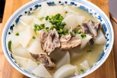 冬季吃什么食物進(jìn)補(bǔ)最好？冬季必吃的幾種瓜果蔬菜[圖]