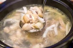 春季喝什么湯營養(yǎng)又健康？春季沒有食欲吃什么好？[圖]