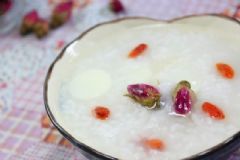 養(yǎng)胃的花粥有哪些？用什么花做粥美容養(yǎng)顏？[圖]