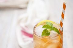 夏季養(yǎng)顏飲品有哪些？夏季喝什么飲品養(yǎng)顏抗輻射？[圖]