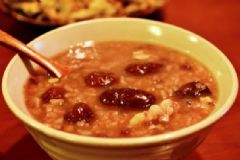 秋季吃什么粥補(bǔ)血益氣？秋季補(bǔ)血益氣吃什么食物好？[圖]