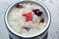 女人補(bǔ)血食譜有哪些？女人氣血不足吃什么緩解？[圖]