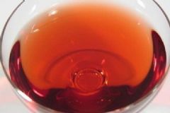 料酒和黃酒有哪些區(qū)別？做菜放料酒有什么功效？[圖]