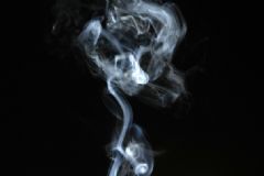 經(jīng)常吸二手煙吃什么好？常吸二手煙的人吃什么清肺？[圖]
