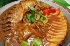 豬皮豆腐燉鯉魚(yú)怎么做？豬皮豆腐燉鯉魚(yú)怎樣好吃？[圖]