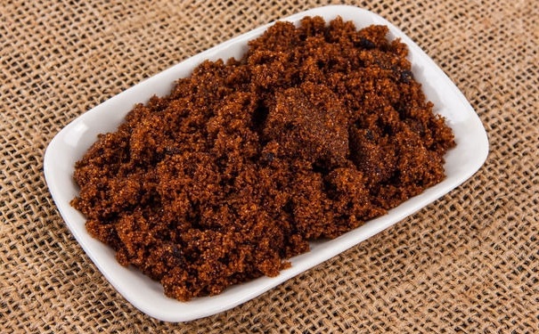 男人喝紅糖水有哪些好處？紅糖水有什么養(yǎng)生功效？(1)