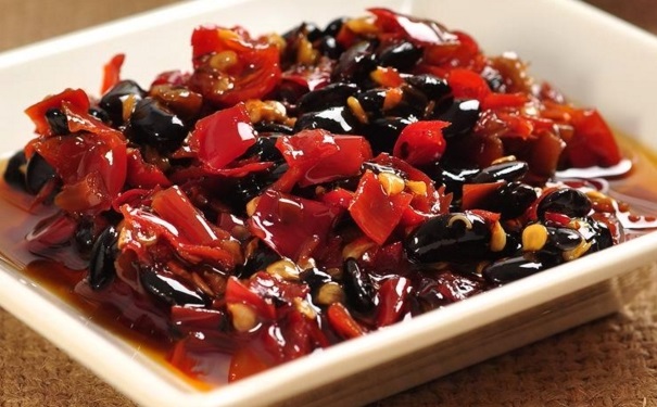 導(dǎo)致早衰的食物有哪些？吃什么食物會(huì)導(dǎo)致早衰？(1)