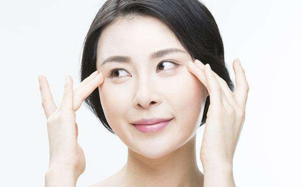 臉上的黃褐斑能不能消掉？黃褐斑如何有效去除？(1)