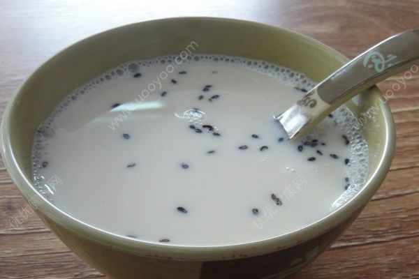 喝豆制品的錯(cuò)誤事項(xiàng)有哪些？哪些豆制品的喝法是錯(cuò)誤的？(1)