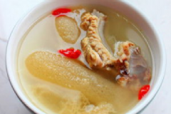 竹蓀煲雞湯怎么做？發(fā)菜竹蓀扒魚(yú)肚怎么做？[圖]