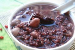 黑米小吃的做法有哪些？黑米怎樣制作小吃膳食？[圖]