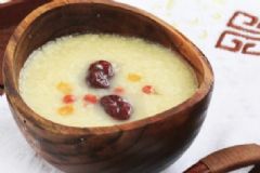 有哪些補血養(yǎng)顏的食譜？吃什么食物補血養(yǎng)顏效果好？[圖]