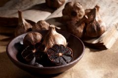 黑蒜燉瘦肉怎么做？黑蒜燉瘦肉的做法是什么？[圖]