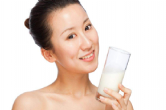 牛奶怎么喝護(hù)膚效果最好？如何喝牛奶能更好的護(hù)膚？[圖]