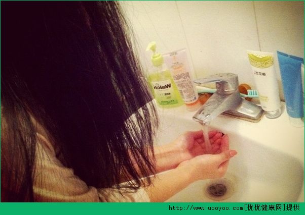 我14歲皮膚不好怎么辦？14歲皮膚不好怎么保養(yǎng)(2)