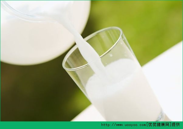 黃瓜和牛奶可以一起做面膜嗎？黃瓜和牛奶一起敷臉好嗎？(2)