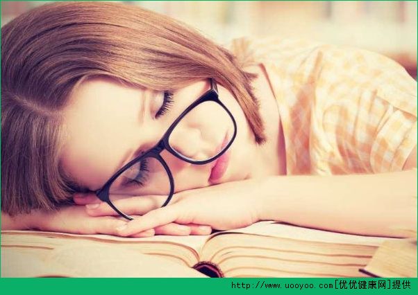 熬夜怎么避免有黑眼圈？熬夜后有黑眼圈怎么補救？(5)