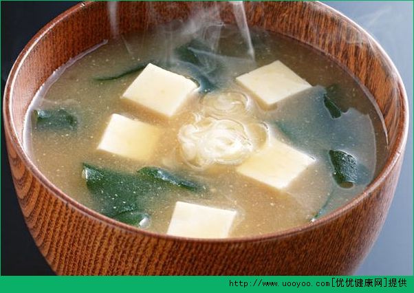 吃什么去黑眼圈？有黑眼圈吃什么好？(6)
