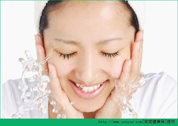 淘米水洗臉能補(bǔ)水嗎？淘米水洗臉保濕效果好嗎？(4)