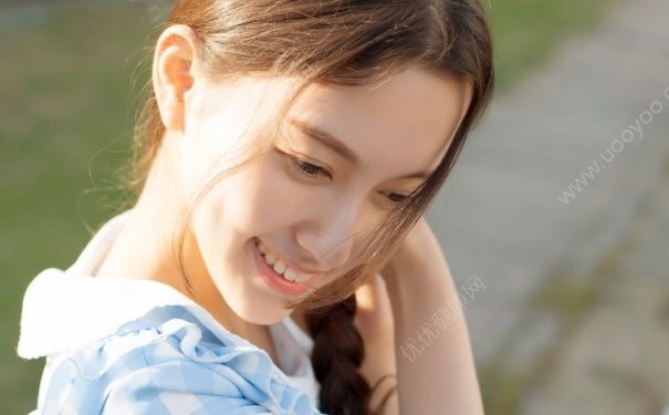 14歲女生可以刮胡子嗎？14歲女生刮胡子好不好？(4)